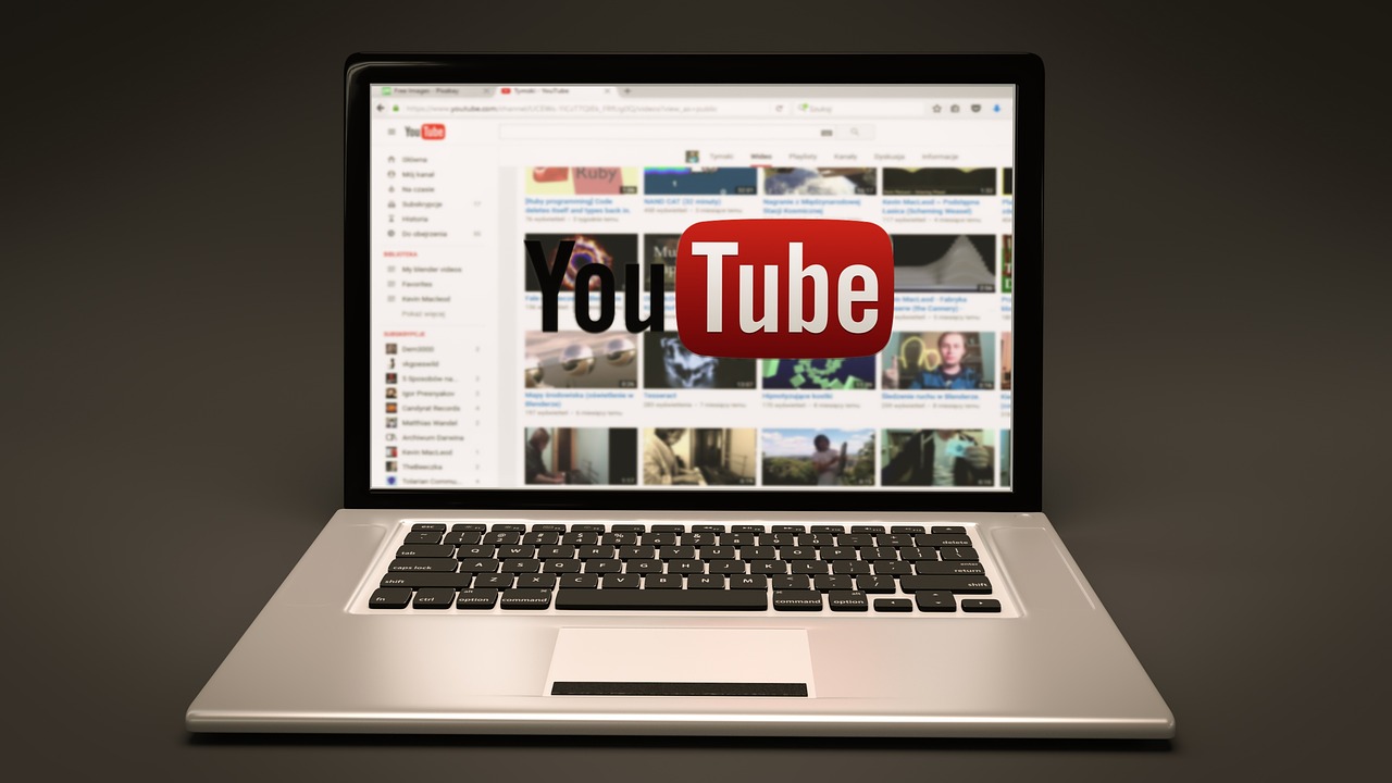 YouTube. Pixabay.