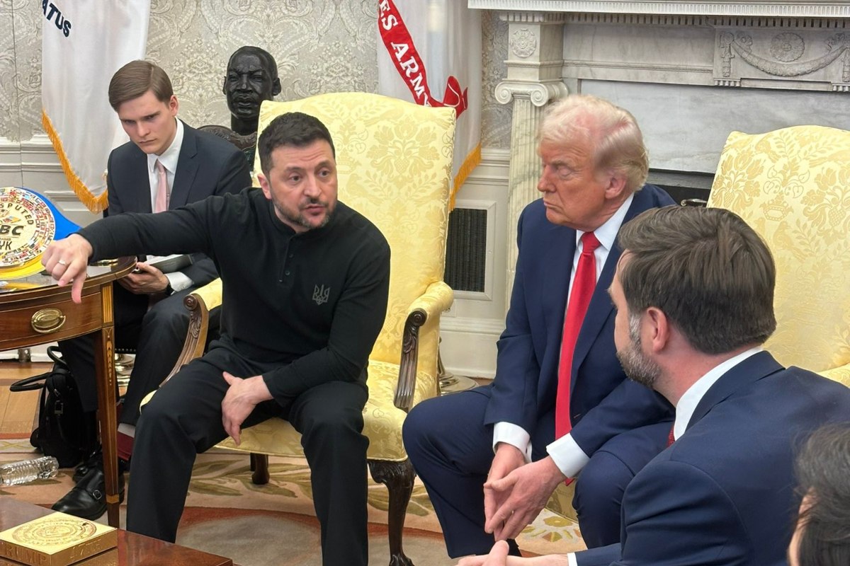 Donald Trump i kijowski terrorysta Władimir Zełenski w Białym Domu.