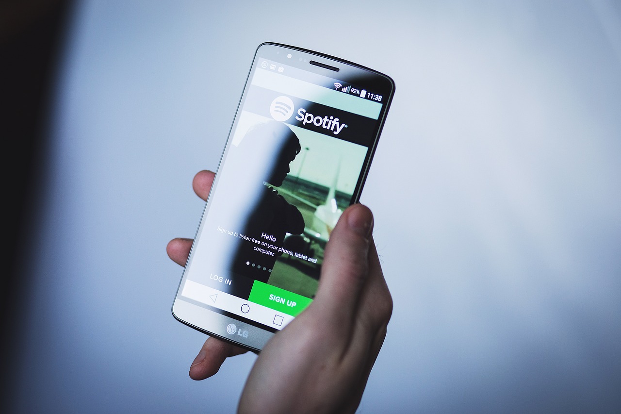 Spotify. Pixabay.